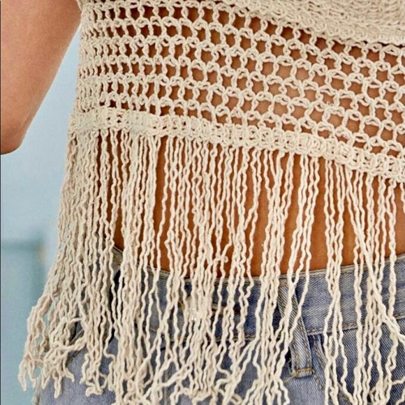 Halter Tie Neck Fringe Crochet Top Drops - Picture 5 of 5